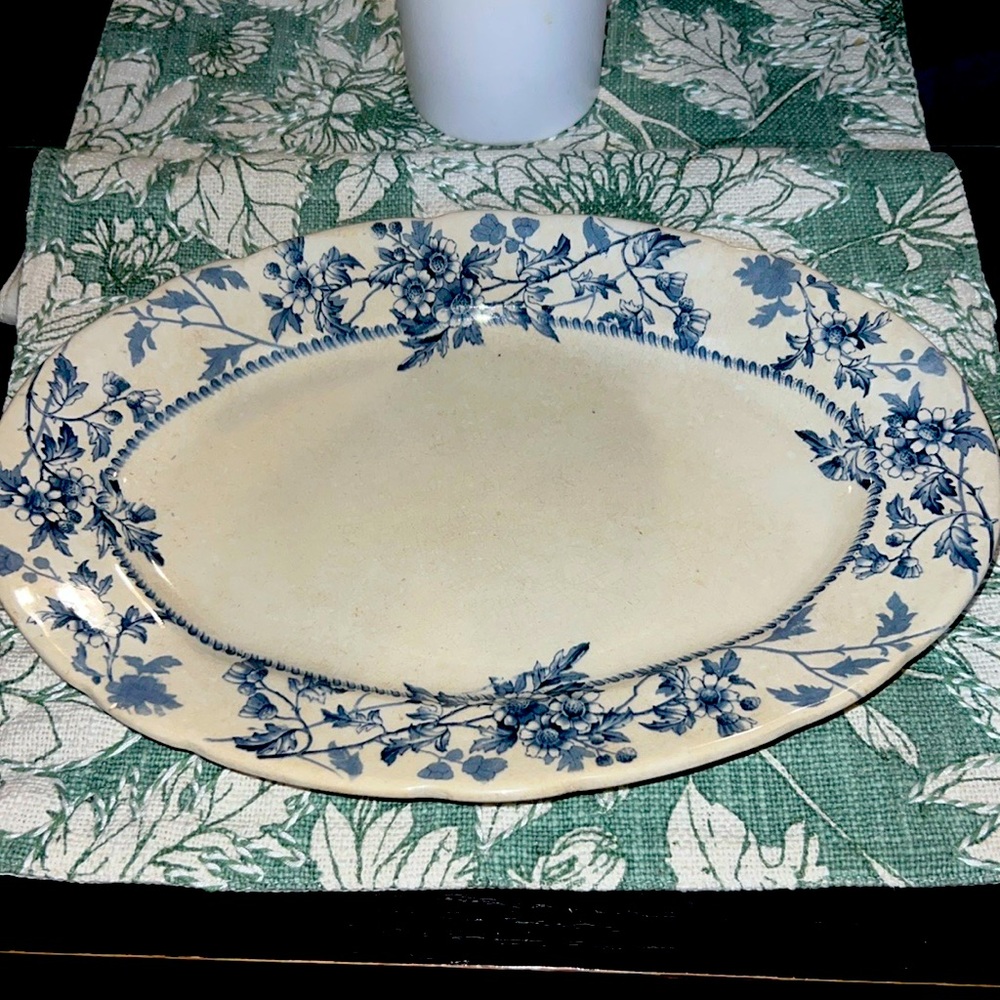 Floral vintage Garfield England Blue and Cream Platter